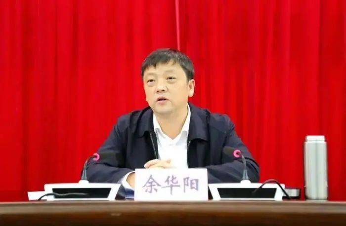 与他人发生不正当性关系，毛奇落马后，江西万年新县委书记已到任